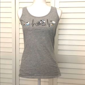 Triathlon tank top with snoopy